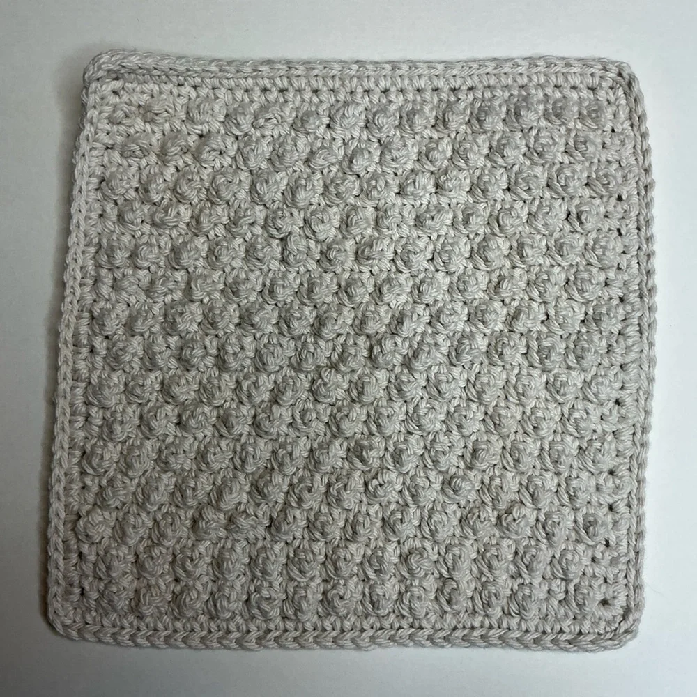 Pair of Crochet Dotty Dishcloth Washcloths Cream Cotton Handcrafted‎ Handmade
